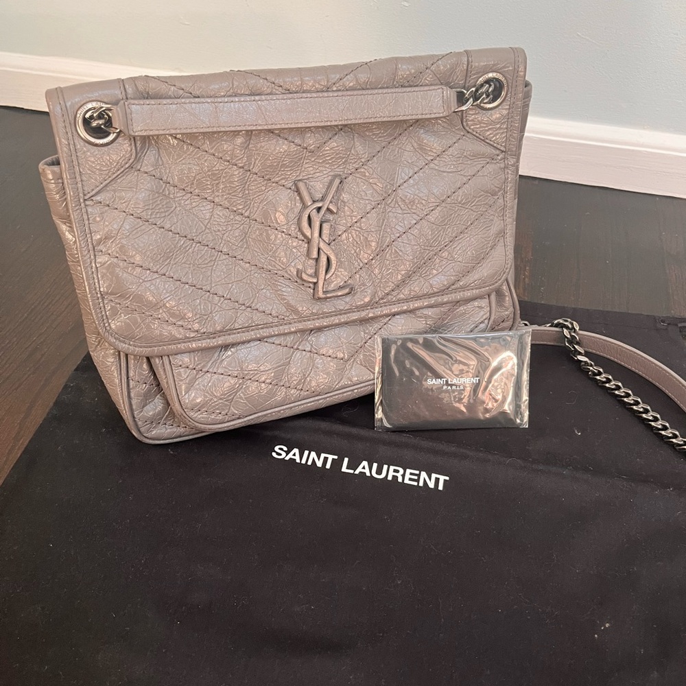 GENTLY USED - YSL Medium Niki Bag